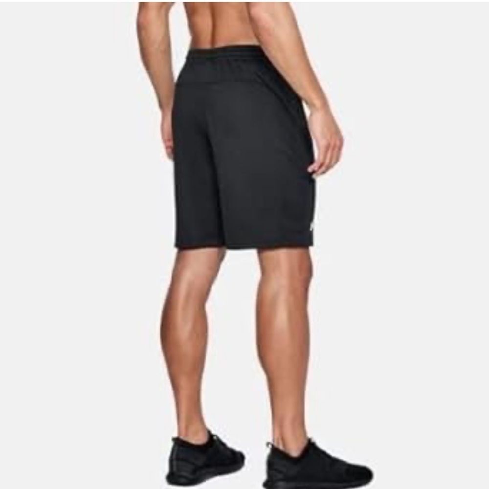 Under Armour Perimeter Basketball Shorts Mens Medium loose  black